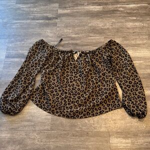 Guess Leopard Print Off-Shoulder Women's Top